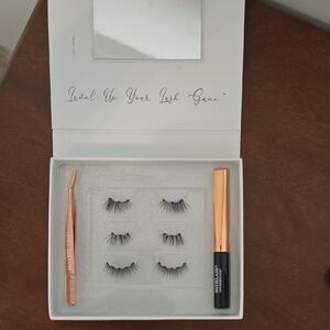 Magnetic Lash Set with Rose Gold Tweezer and Black Magnetic Adhesive - Unbranded